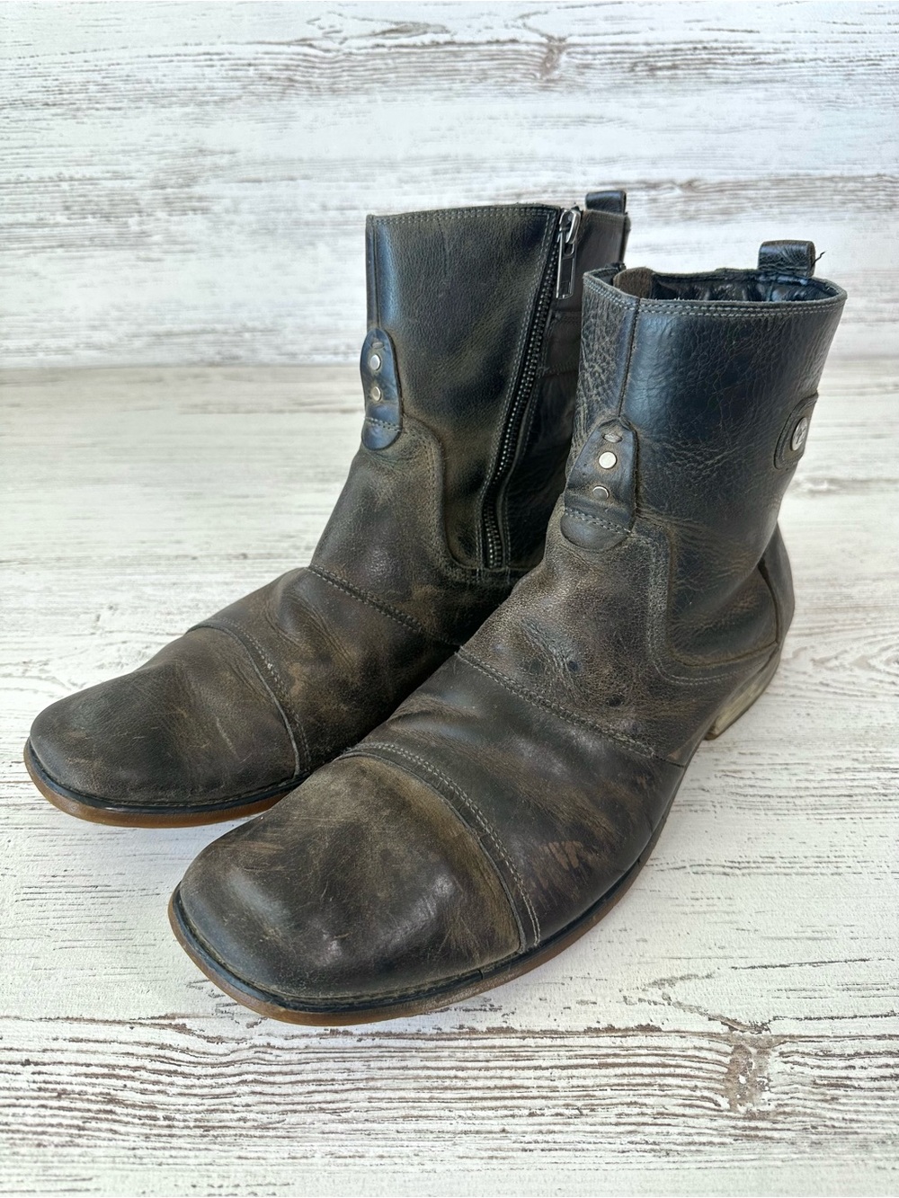 BED STU Men’s Leather Cobbler Burst Ankle Zip Up Boots 11 Brown